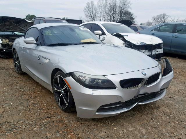 WBALM5C5XBE379162 - 2011 BMW Z4 SDRIVE3 Сріблястий фото 1