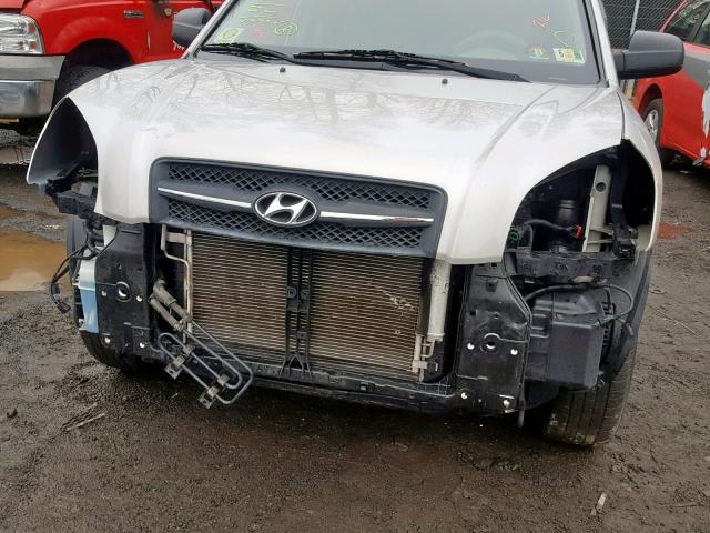 KM8JM12BX6U460888 - 2006 HYUNDAI TUCSON GL SILVER photo 9