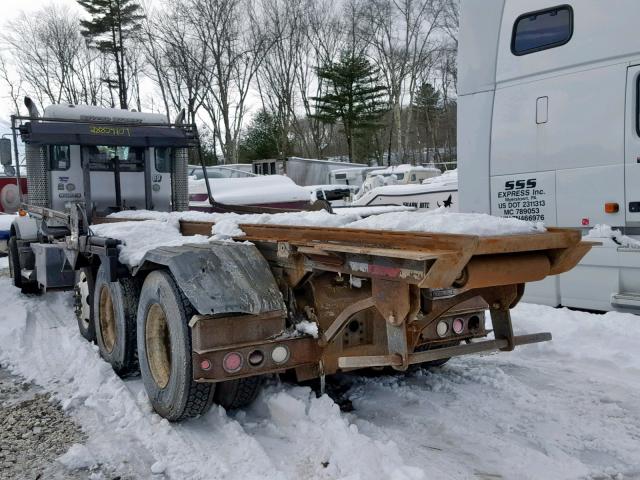 1NKDXUEX56J112062 - 2006 KENWORTH CONSTRUCTI WHITE photo 3