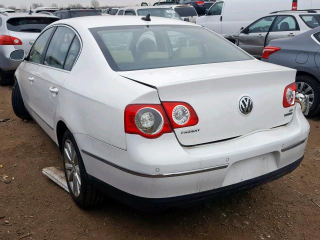 WVWFU73C97P076928 - 2007 VOLKSWAGEN PASSAT 3.6 WHITE photo 3