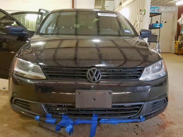 3VW2K7AJ5EM351989 - 2014 VOLKSWAGEN JETTA BASE BLACK photo 9