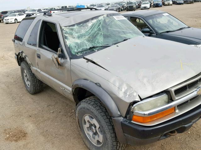 1GNCT18XX4K117100 - 2004 CHEVROLET BLAZER BEIGE photo 9