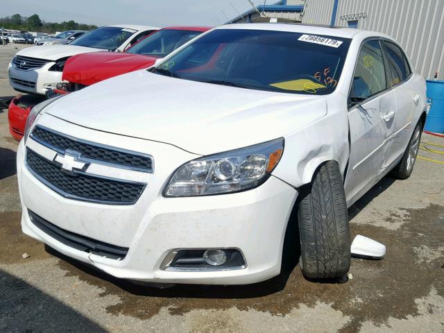 1G11E5SA1DF172803 - 2013 CHEVROLET MALIBU 2LT WHITE photo 2