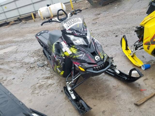 2BPSTDFC9FV000691 - 2015 SKI DOO DOO SUMMIT BLACK photo 1