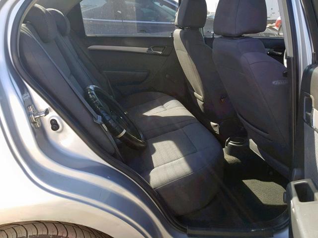 KL1TD56E79B303769 - 2009 CHEVROLET AVEO LS SILVER photo 6