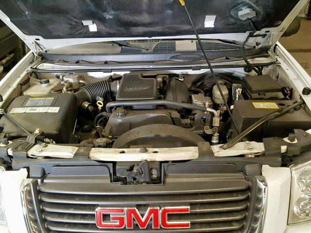 1GKET16SX26123840 - 2002 GMC ENVOY XL WHITE photo 7