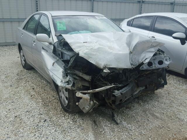 4T1BE32K53U209432 - 2003 TOYOTA CAMRY LE/X SILVER photo 1