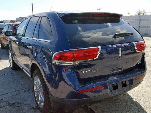 2LMDJ8JK1CBL06785 - 2012 LINCOLN MKX BLUE photo 3