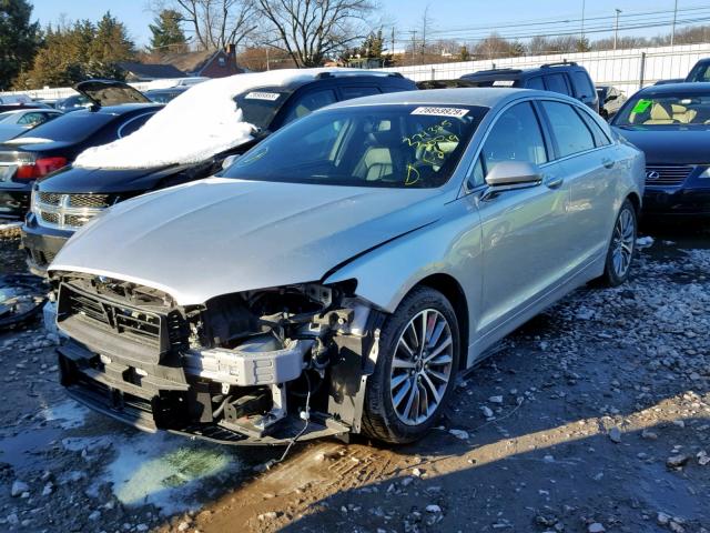 3LN6L5KU2JR621770 - 2018 LINCOLN MKZ HYBRID SILVER photo 2