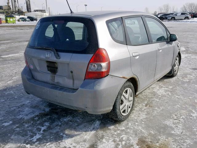 JHMGD37447S811200 - 2007 HONDA FIT GRAY photo 4