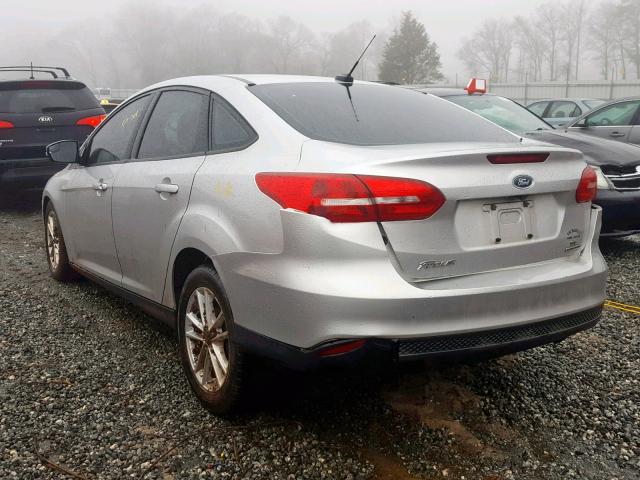 1FADP3F22GL228393 - 2016 FORD FOCUS SE SILVER photo 3