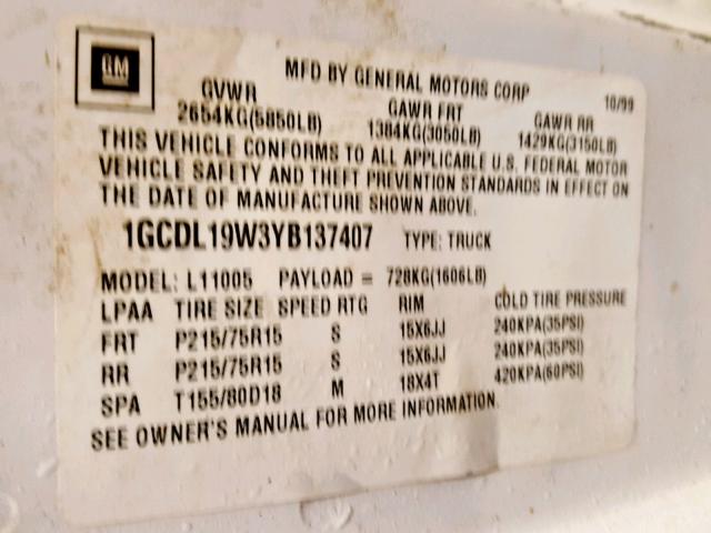 1GCDL19W3YB137407 - 2000 CHEVROLET ASTRO WHITE photo 10