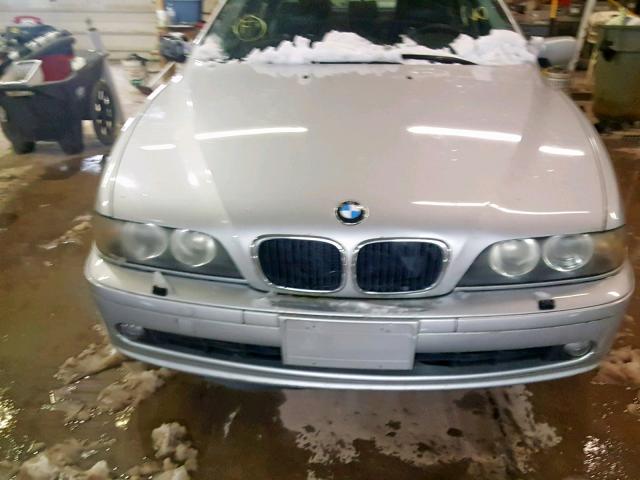 WBADT43441GX20308 - 2001 BMW 525 I AUTO SILVER photo 9