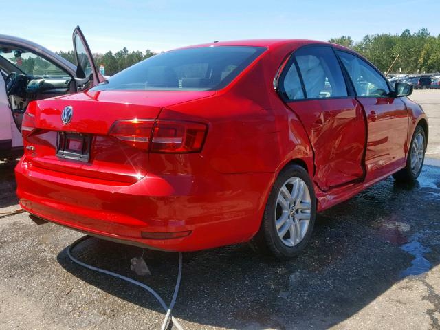 3VW2K7AJ2FM223727 - 2015 VOLKSWAGEN JETTA BASE RED photo 4