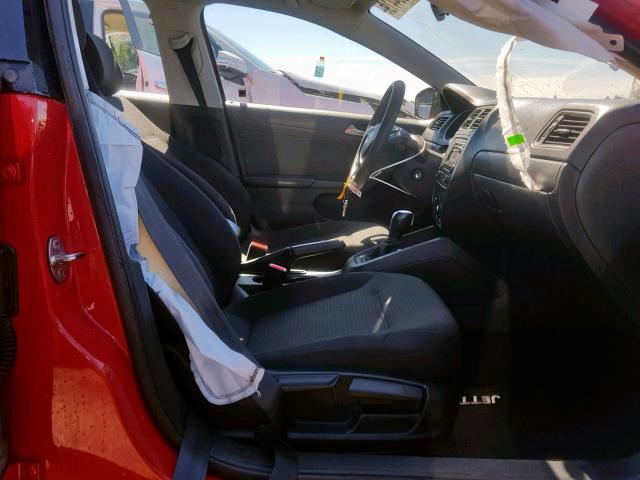 3VW2K7AJ2FM223727 - 2015 VOLKSWAGEN JETTA BASE RED photo 5