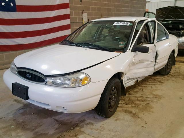 3FAFP6632YM108404 - 2000 FORD CONTOUR SE WHITE photo 2