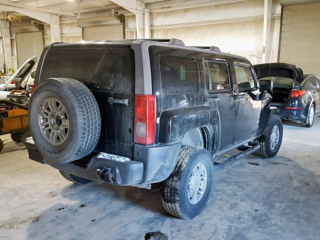 5GTEN13E298142135 - 2009 HUMMER H3 BLACK photo 4