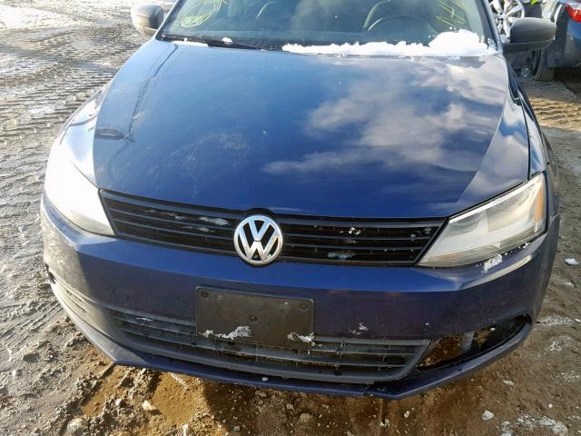 3VW1K7AJ2DM210601 - 2013 VOLKSWAGEN JETTA BASE BLUE photo 9