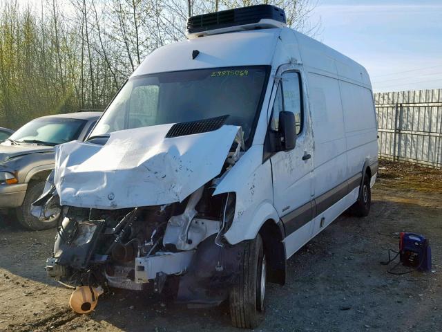 WD3PE8DC8FP101767 - 2015 MERCEDES-BENZ SPRINTER 2 WHITE photo 2