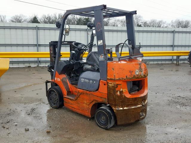 90351 - 2005 TOYOTA FORKLIFT TWO TONE photo 3