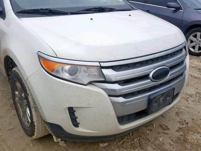 2FMDK3GC1BBB47681 - 2011 FORD EDGE SE WHITE photo 9