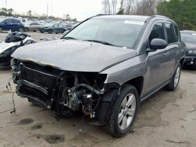 1C4NJCBA1CD632061 - 2012 JEEP COMPASS SP გრაფიტი ფოტო 2