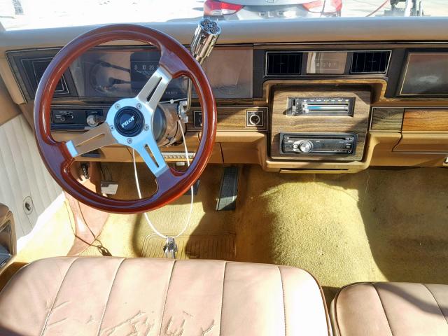 1N47L7C172785 - 1977 CHEVROLET CAPRICE GOLD photo 9