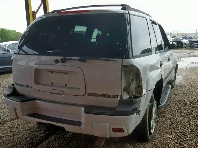 1GNDS13S332201647 - 2003 CHEVROLET TRAILBLAZE WHITE photo 4