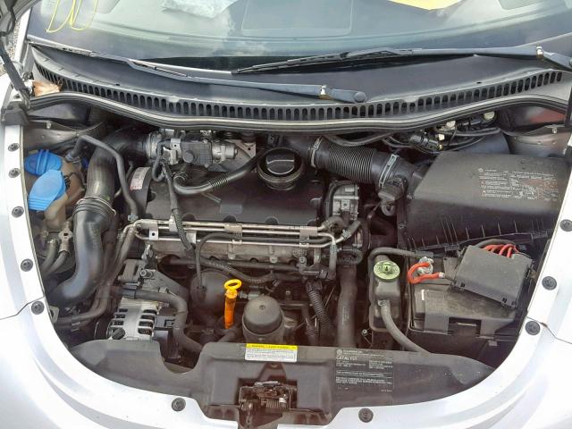 3VWCR31C55M418245 - 2005 VOLKSWAGEN NEW BEETLE ვერცხლისფერი ფოტო 7