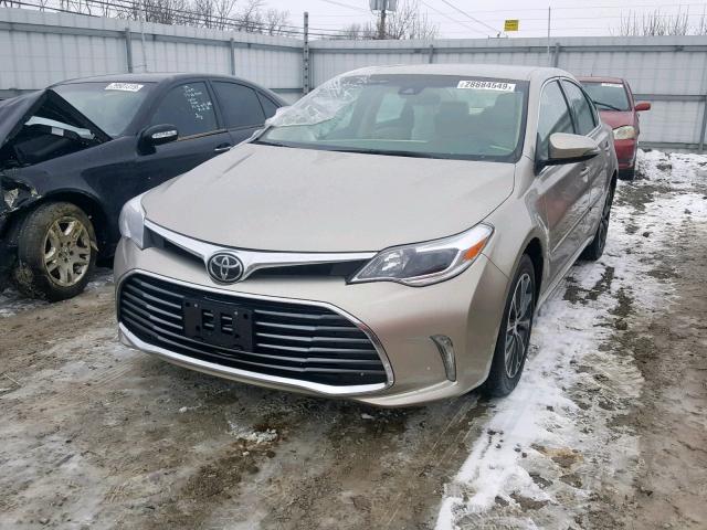4T1BK1EB7JU269685 - 2018 TOYOTA AVALON XLE GOLD photo 2