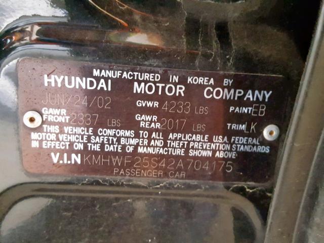 KMHWF25S42A704175 - 2002 HYUNDAI SONATA GL BLACK photo 10