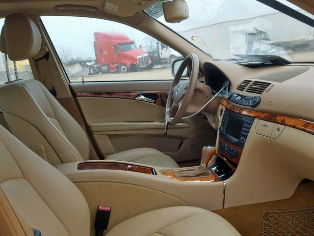 WDBUF56X58B288291 - 2008 MERCEDES-BENZ E 350 BROWN photo 5