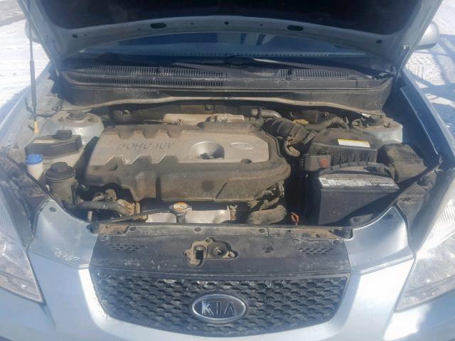 KNADE123366106218 - 2006 KIA RIO SILVER photo 7