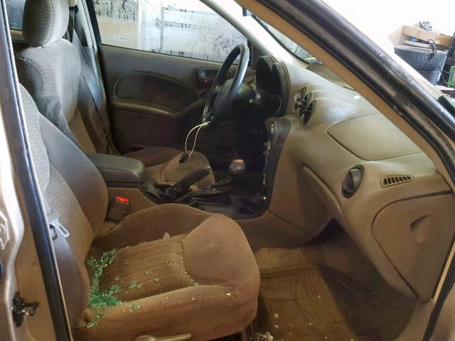 1G2NF52E72M518715 - 2002 PONTIAC GRAND AM S GOLD photo 5