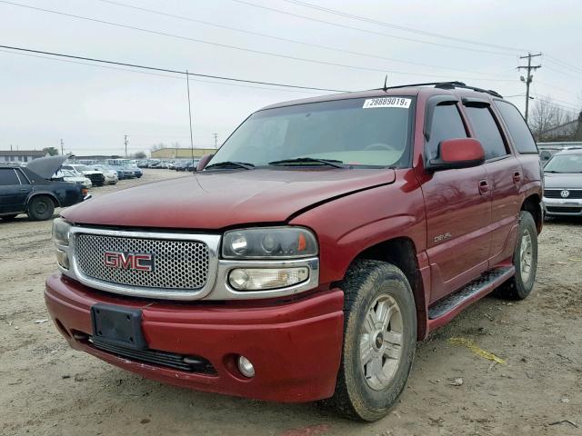 1GKEK63U72J156183 - 2002 GMC DENALI MAROON photo 2