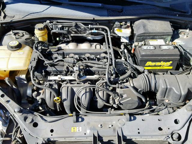 1FAFP34N55W273667 - 2005 FORD FOCUS ZX4 GRAY photo 7