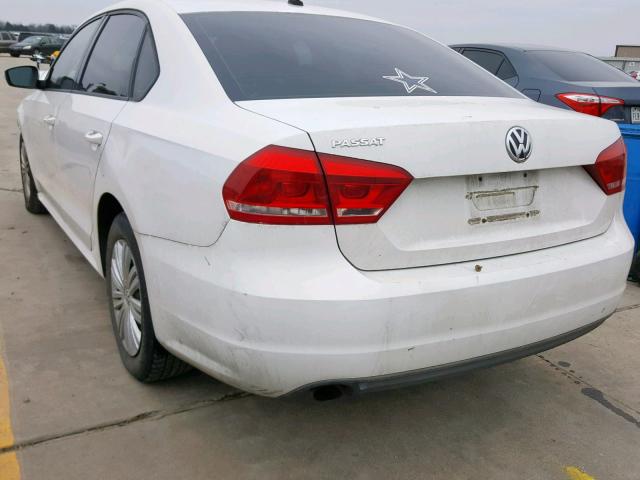 1VWAP7A33EC011921 - 2014 VOLKSWAGEN PASSAT S WHITE photo 3