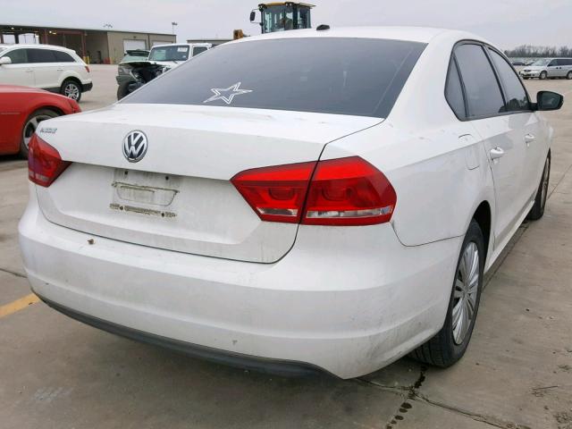 1VWAP7A33EC011921 - 2014 VOLKSWAGEN PASSAT S WHITE photo 4