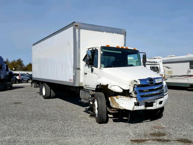 5PVNE8JV0F4S53613 - 2015 HINO 258/268 WHITE photo 1