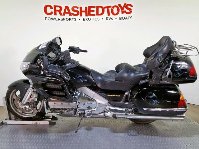 1HFSC47412A100384 - 2002 HONDA GL1800 A BLACK photo 5