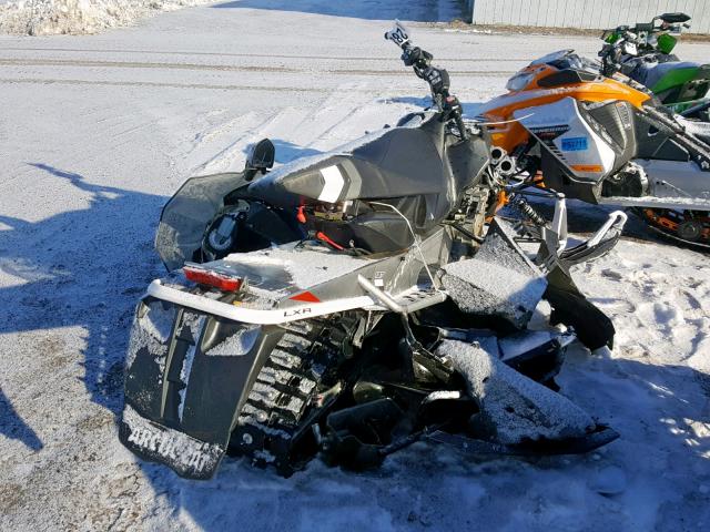 4UF17SNWXHT111912 - 2017 ARCTIC CAT ZR5000 თეთრი ფოტო 4