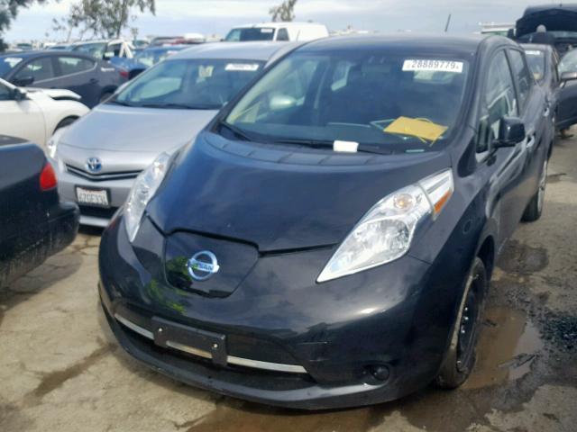 1N4BZ0CP8HC307567 - 2017 NISSAN LEAF S BLACK photo 2