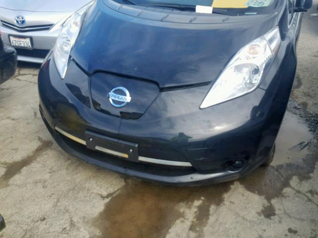 1N4BZ0CP8HC307567 - 2017 NISSAN LEAF S BLACK photo 9