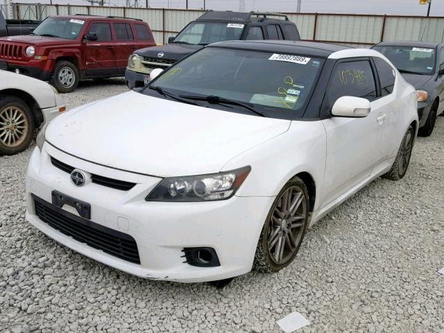 JTKJF5C75B3011207 - 2011 TOYOTA SCION TC WHITE photo 2
