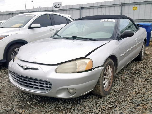 1C3EL55UX1N676342 - 2001 CHRYSLER SEBRING LX SILVER photo 2