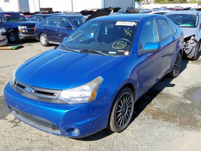 1FAHP3GN9AW168368 - 2010 FORD FOCUS SES BLUE photo 2