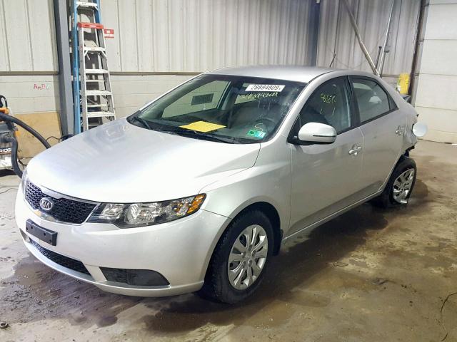 KNAFU4A24D5739724 - 2013 KIA FORTE EX SILVER photo 2