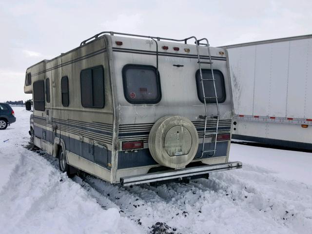 1FDKE30G3KHB23798 - 1989 WINNEBAGO MOTORHOME TWO TONE photo 3