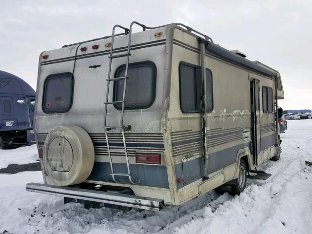 1FDKE30G3KHB23798 - 1989 WINNEBAGO MOTORHOME TWO TONE photo 4