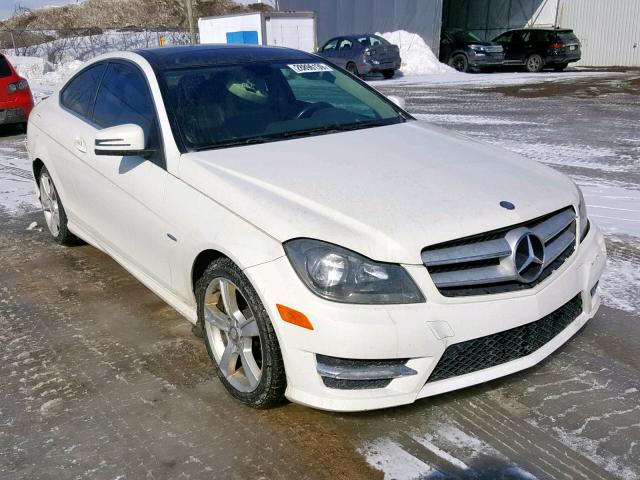 WDDGJ4HBXCF741756 - 2012 MERCEDES-BENZ C 250 WHITE photo 1